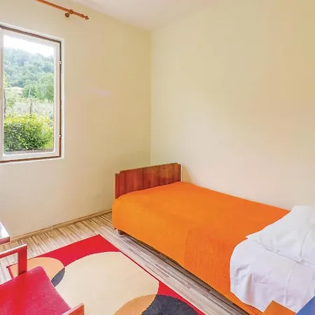 2 Bedroom Cozy In Labin Apartment Labin (Istria)